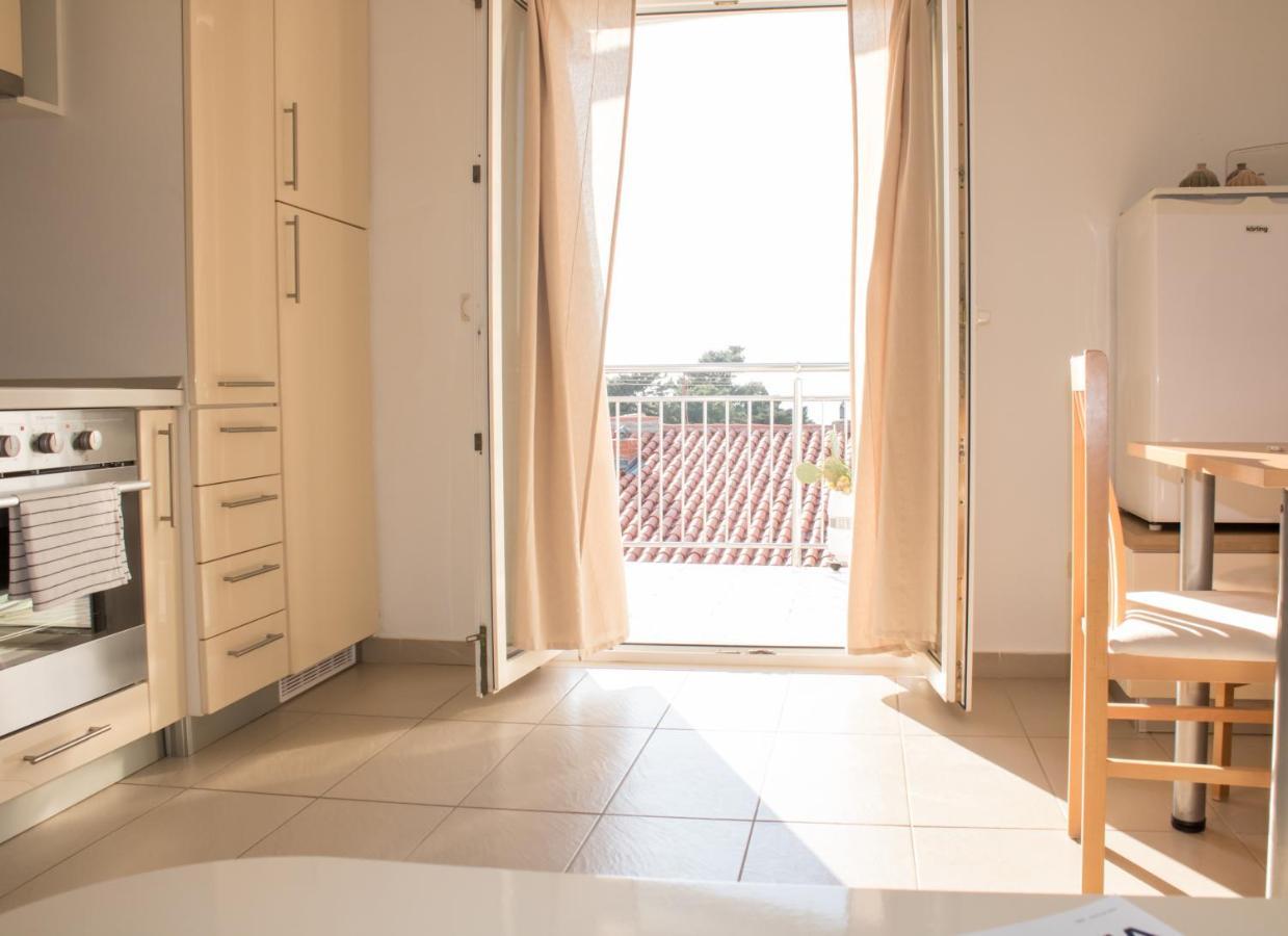 Penthouse Altus Apartment Baška Voda Exterior foto